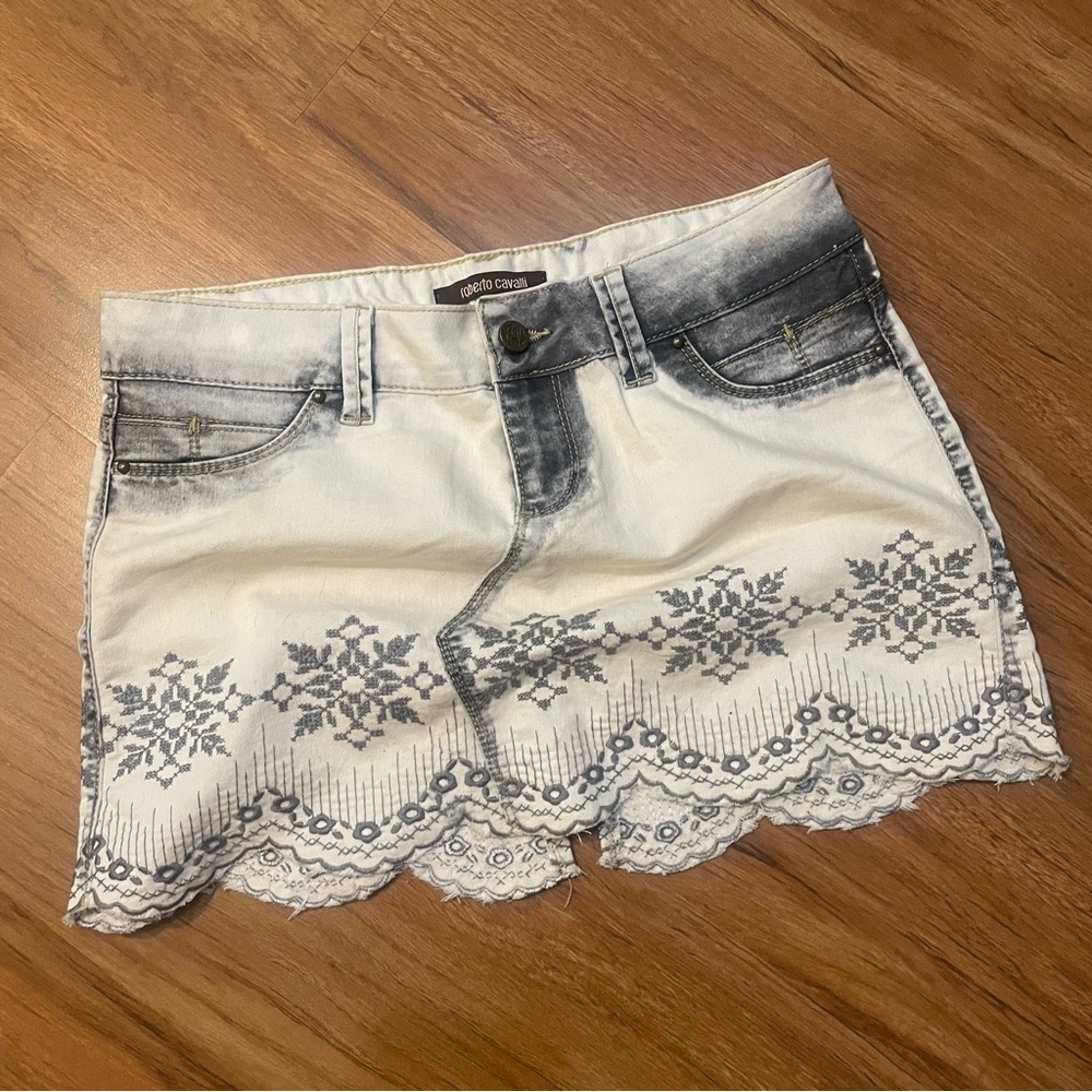 Roberto Cavalli Vintage Gray and White Mini Skirt with Lace